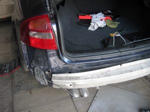 Audi_a6_install_parking_sensor (23)